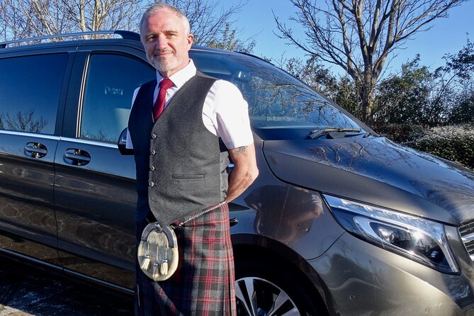 Private 4 Hour Tour of Edinburgh in a Spacious 6-seater Mercedes - Calton Hill, Walter Scott Monument, and the New Town glide