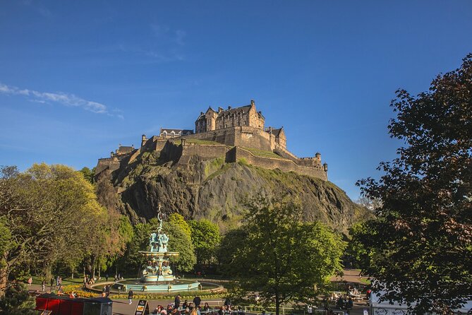 Private 4h Walking Tour in Edinburgh with Edinburgh Castle Tour - A Half-Day Route That Gets You Oriented Fast