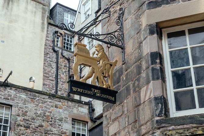 Private City Kickstart Tour: Edinburgh - Why the guide matters more than you think