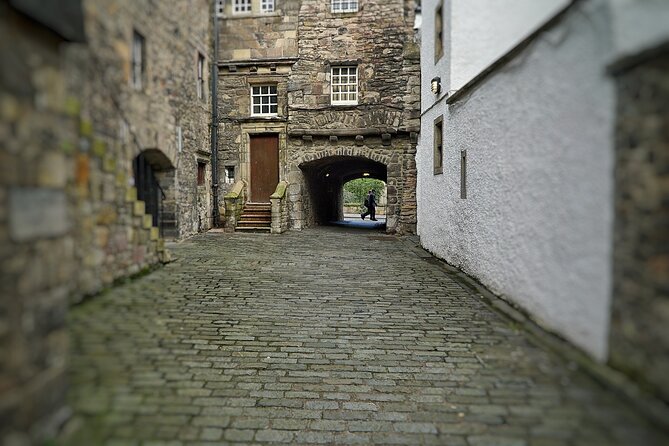 Private Edinburgh driving tour - Price and what makes this feel worth it