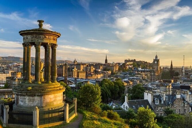 Private Edinburgh Full Day Guided Tour in a Black Cab LEVC TX - Riding Edinburgh in a Black Cab LEVC TX, not a coach