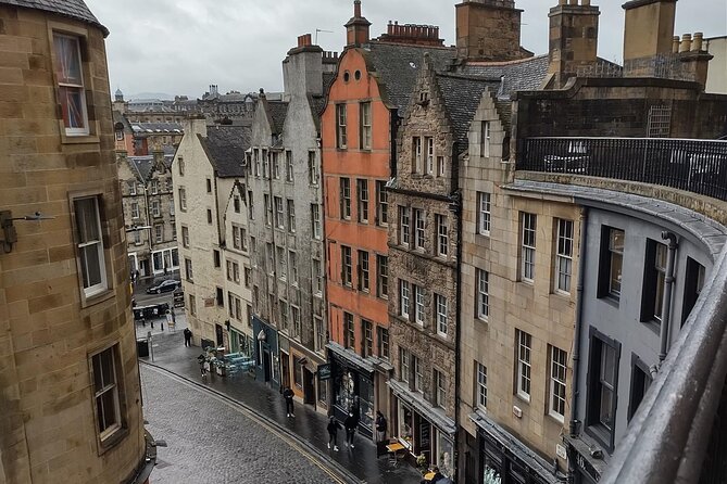 Private Edinburgh Full Day Guided Tour in a Black Cab LEVC TX - Pickup, drop-off, and the 5 to 8 hour reality