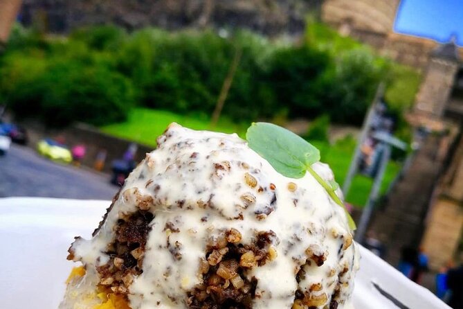 Private Edinburgh Street Food Walking Tour - Meeting at Cranston St, then easing into the Old Town loop