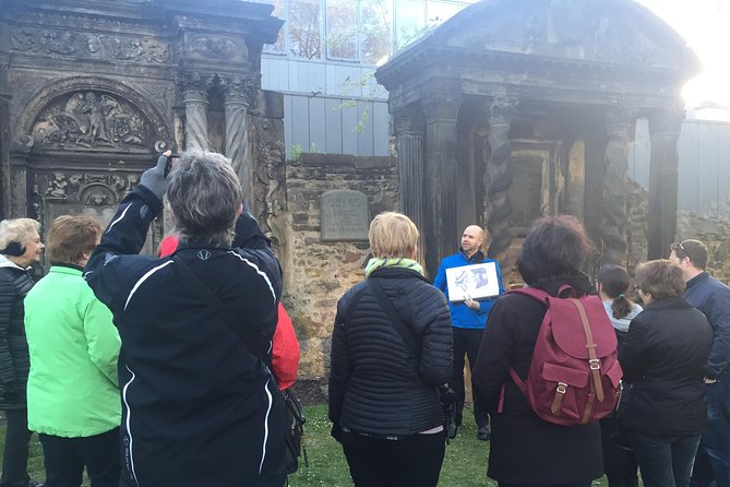 Private Greyfriars Kirkyard history tour - Following the guide to the corners most people skip