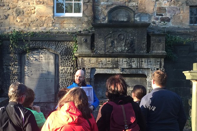 Private Greyfriars Kirkyard history tour - Price and value for a private group up to 2