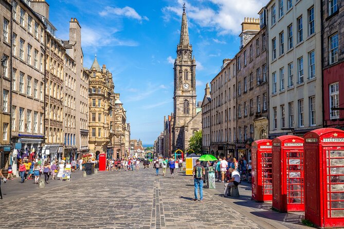 Private Half Day Tour of Edinburgh in a Black Cab - Calton Hill: the photo stop that makes the whole day feel worth it