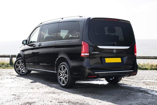 Private luxury transfer from Edinburgh Airport to Edinburgh - Why private transfer beats guessing taxis after arrival
