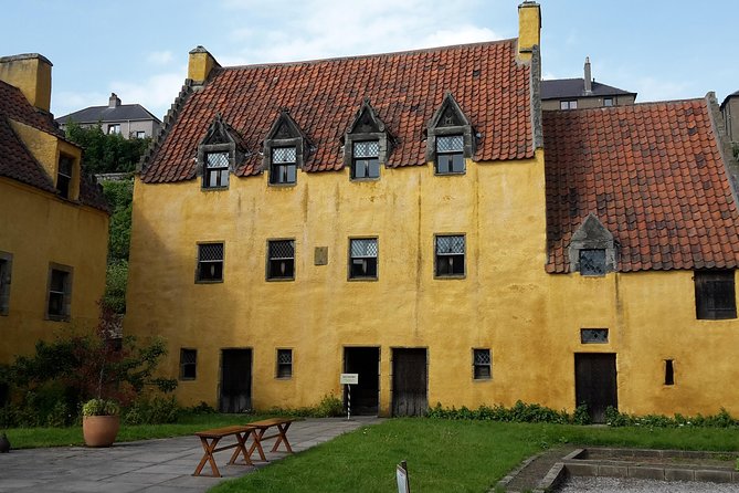 Private Outlander Tour from Edinburgh - Doune Castle, Castle Leoch, and that first big time-warp