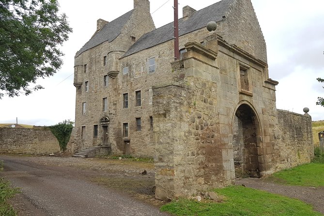Private Outlander Tour from Edinburgh - Price and value for a group up to 8