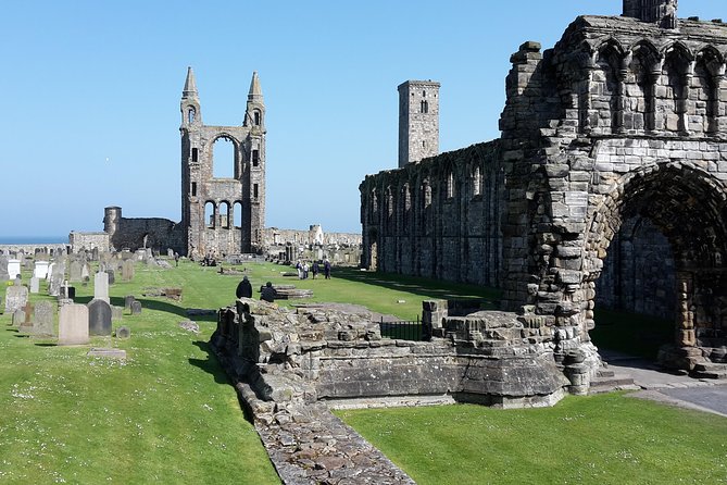 Private St Andrews, Dunfermline and Fife Day Tour from Edinburgh - Price value for a group of up to 8