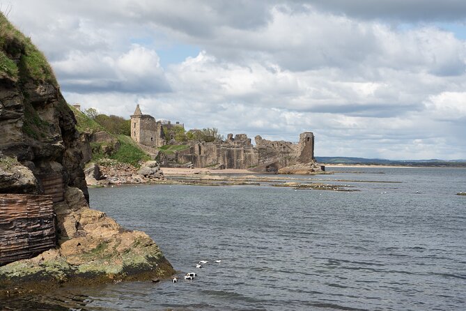 Private Tour - Edinburgh to St Andrews, Dunnottar Castle & Dundee - Dundee in One Hour: A City Taste, Not a Marathon