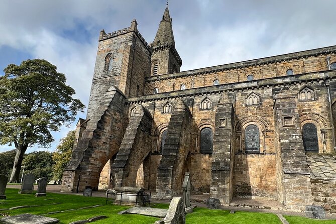 Private Tour to St Andrews and Scottish Coastal Villages - Dunfermline Abbey and Palace, Robert the Bruce’s resting place