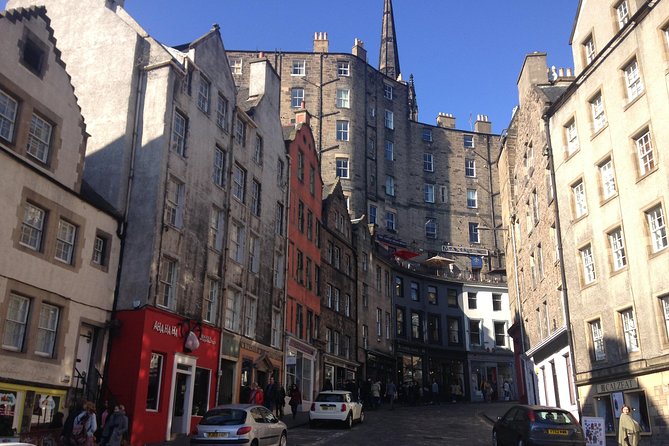 Private Walk: Edinburgh Old Town and New Town - Transition to New Town: Why Georgian Planning Feels So Different