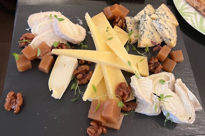 Private Whisky Tasting, Scottish Food & Wine Pairing Tour - Princes Street Gardens to the Second Restaurant: Locally Grown and Creative Pairings