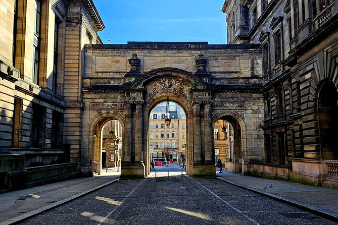 Privately Guided Day Tour of Glasgow in Luxury Minivan - People’s Palace and Winter Gardens: Great Photos, Limited Inside Time