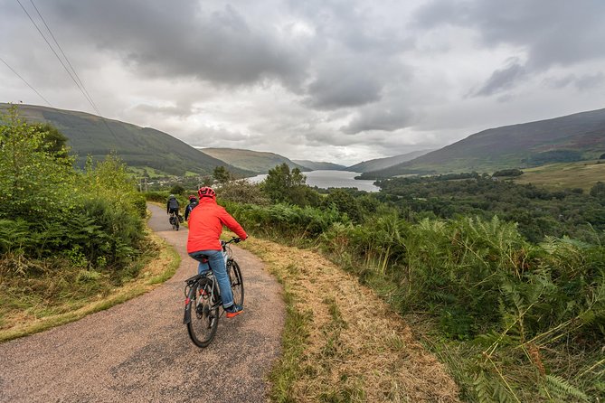 Ricky's gateway to the Highlands Tour - From Princes Street to Aberfoyle: getting out of the city fast