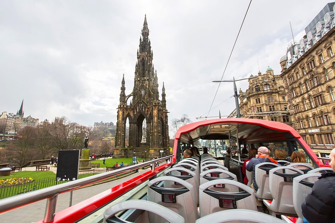 Royal Edinburgh Ticket - Hop-On Hop-Off and Attraction Admissions - The smartest way to use three routes in two days