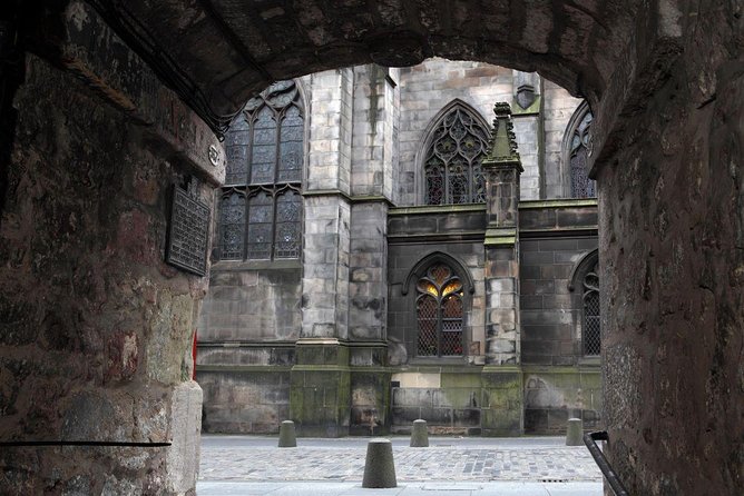 Royal Mile and Edinburgh Castle - Small Group Walking Tour - Practical Tips That Actually Change Your Comfort Level