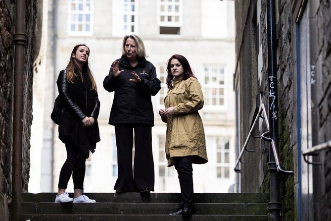 Royal Mile and Edinburgh Castle - Small Group Walking Tour - Price and Value: Why $70.39 Can Be a Smart Use of Time