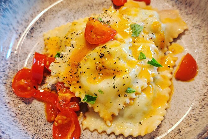 Scotland meets Sardinia: 8-course Dinner with Professional Chef - Small Group Size, Table Talk, and Bring-Your-Own Drinks