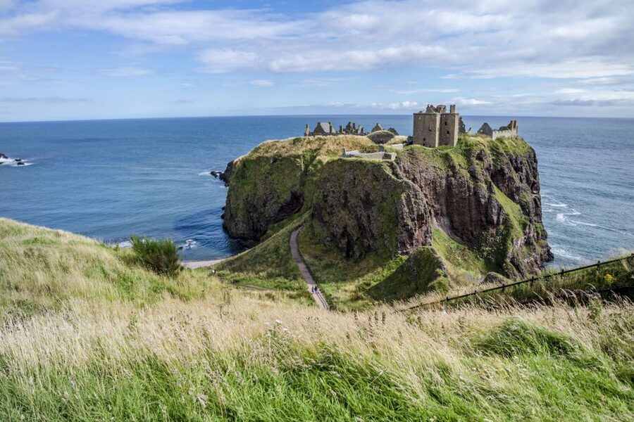 Scottish Highlands 4-Day Castle Tour From Edinburgh - From Edinburgh to Fife, the trip starts with royal drama