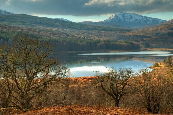 Scottish Highlands, Loch Ness and Glencoe Day Trip from Edinburgh - Loch Ness and Urquhart Castle: Your Main Nessie Decision