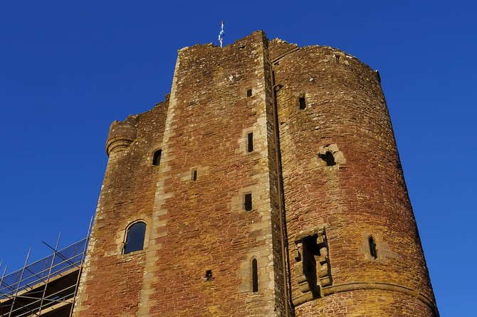 Scottish Whisky and Castles small group tours from Edinburgh - Guide Quality and Vehicle Comfort: What You Should Watch For