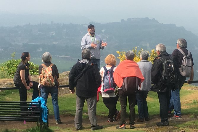 Stirling, Highlands & Distillery in Spanish - Stirling with the Wallace Monument: history with real scale