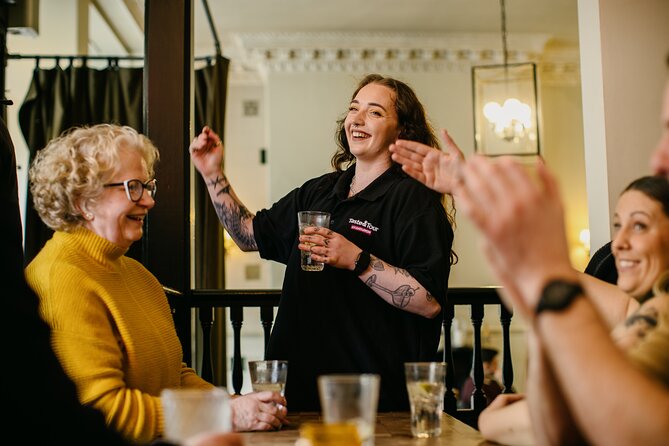 Taste & Tour: Edinburgh Food Tour with Drinks - Edinburgh Farmers’ Market street food and the people behind it