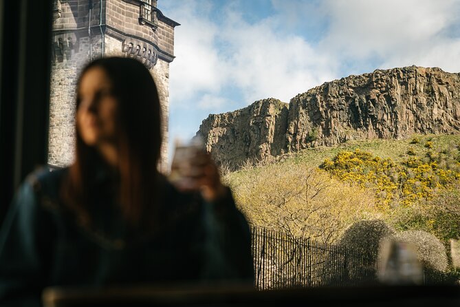 Taste & Tour: Edinburgh Food Tour with Drinks - From the most photographed street to coffee and light bites on the Royal Mile
