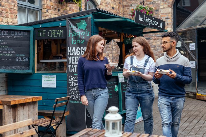The 10 Tastings of Edinburgh With Locals: Private Food Tour - John Knox House Museum: a 30-minute pause that actually helps