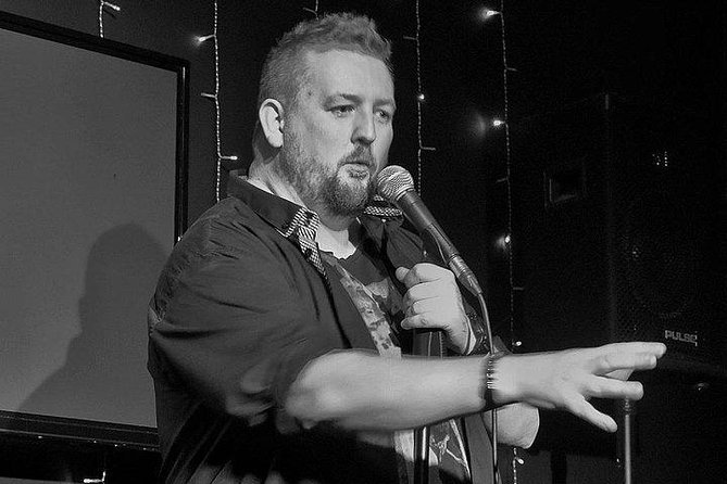 The Comedy Lock-In - Drinks at the bar: planning for comfort and cost