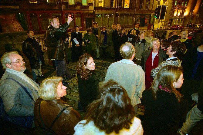 The Edinburgh Literary Pub Tour - Price and value: you pay for the show, not the drinks