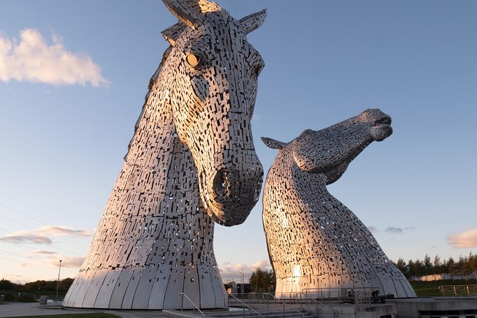 the World Famous Kelpies and Stirling Castle small group tours - Stop 1, The Kelpies and The Helix: 30 meters tall and built for photos