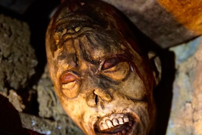 The World Famous Underground Ghost Tour - Going Underground: South Bridge Vaults and the 400-Year Timeline