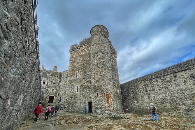 Ultimate Outlander Day Tour - How the Guide Makes It Click, Steve and Sam’s Approach