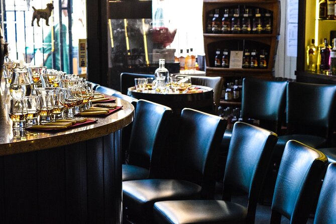 Whisky Tasting at Edinburgh's Award Winning Whiski Rooms - Why Whiski Rooms Makes This Whisky Tasting Feel Special