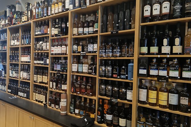 Whisky tasting experience - Jeffrey St. Whisky and Tobacco, the Simple Meeting Point That Makes It Easy
